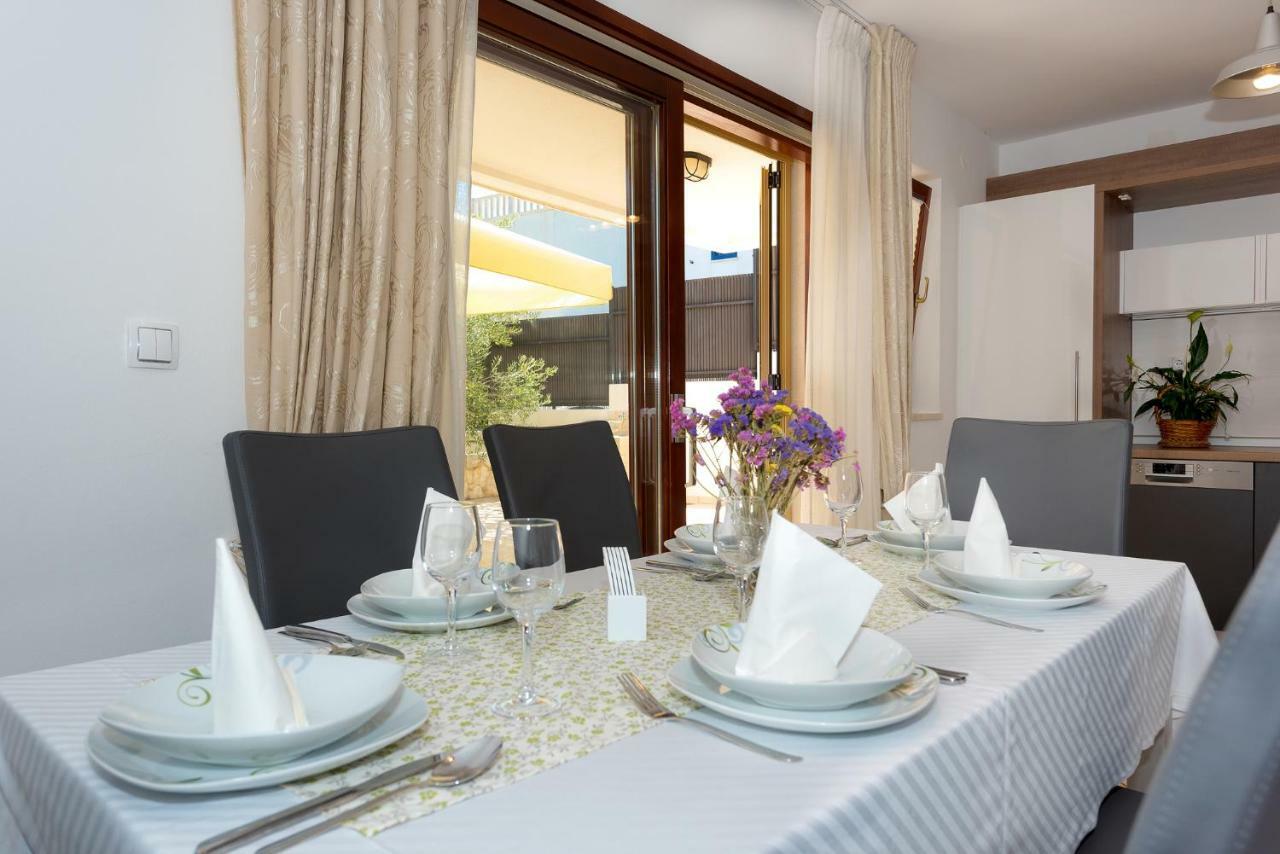 Villa Divna ซาบอริซ ภายนอก รูปภาพ